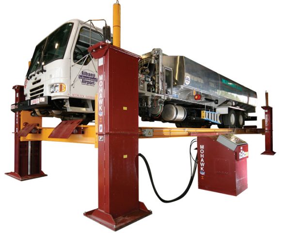 Mohawk TR-110 / TR-120 Four-Post Lift
