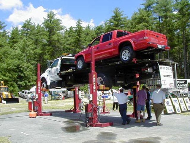Mohawk Mobile Colums