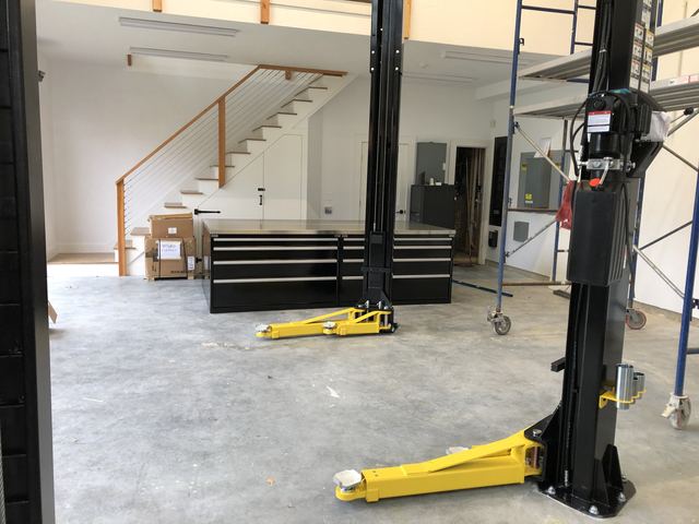 TEC Challenger SA10 with Lista Work Center- Norwell, MA