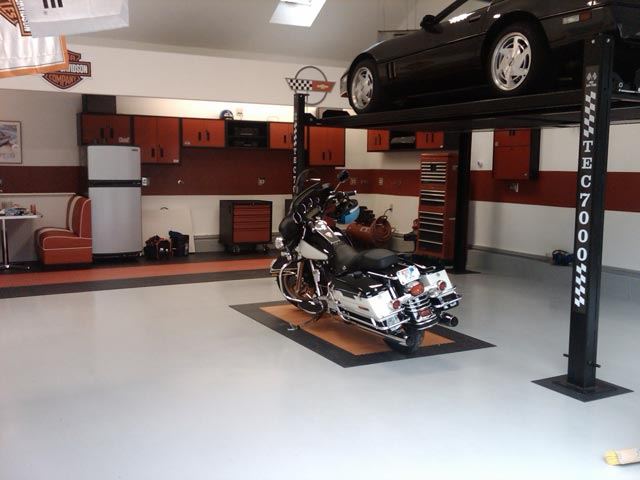 TEC7000IXLT at Weymouth home garage