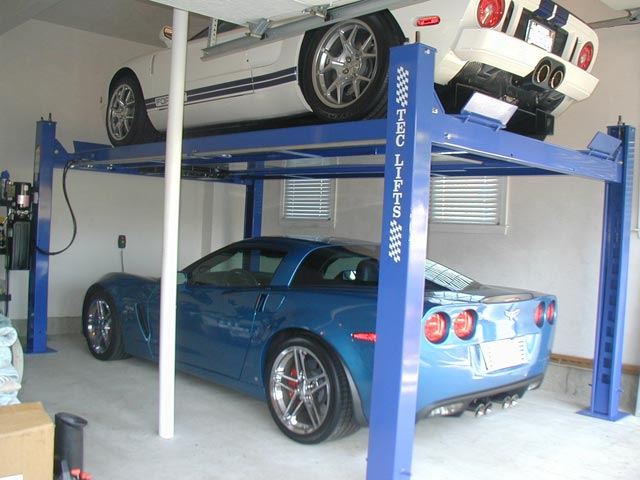 TEC-9000 Quality Q4P09H four post lift at Medfield home garage